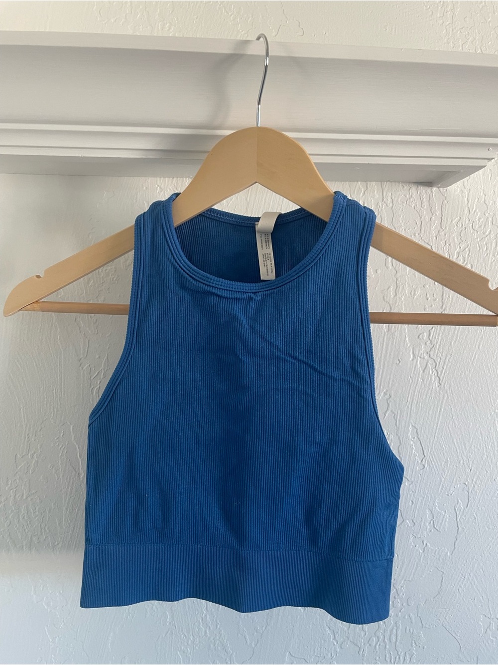 Babaton Ribbed Electric Blue Crop Tank